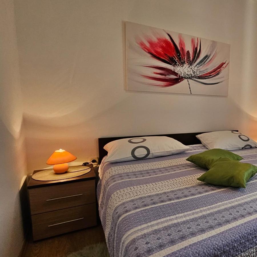 Andela Apartment PUY Eksteriør bilde